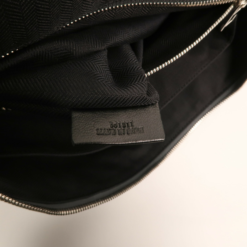 LOEWE 牛皮皮革Backpack銀扣背包-6