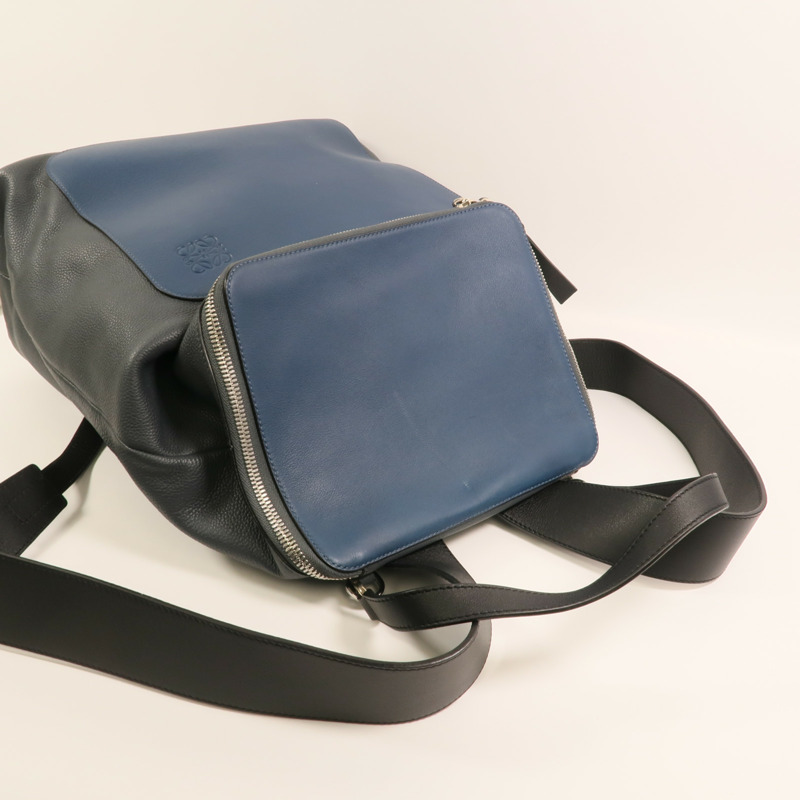 LOEWE 牛皮皮革Backpack銀扣背包-7