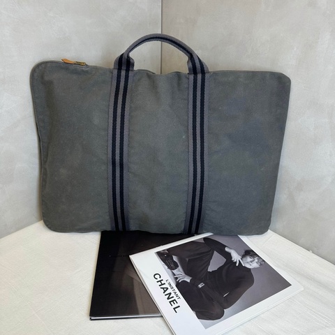 【赫蒂國際精品】 Hermès 愛馬仕 灰色帆布Fourre Tout Porte Documents 商務包 vintage