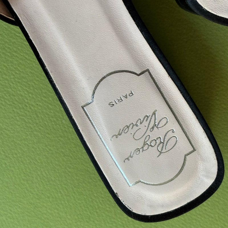 37.5號 ::ROGER VIVIER:: RV Bouquet 黑色緞面 經典方框鑽釦跟鞋 涼鞋 拖鞋-7