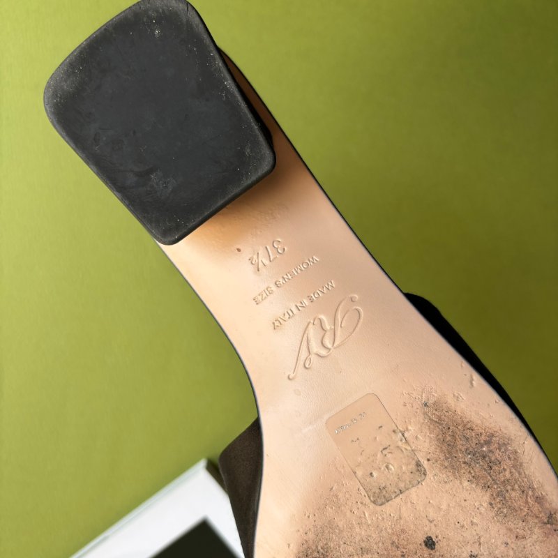 37.5號 ::ROGER VIVIER:: RV Bouquet 黑色緞面 經典方框鑽釦跟鞋 涼鞋 拖鞋-14