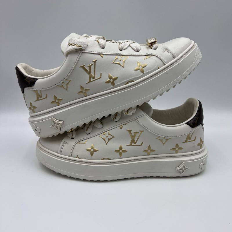 LV路易威登/白色浮雕滿印金標板鞋36.5碼-10