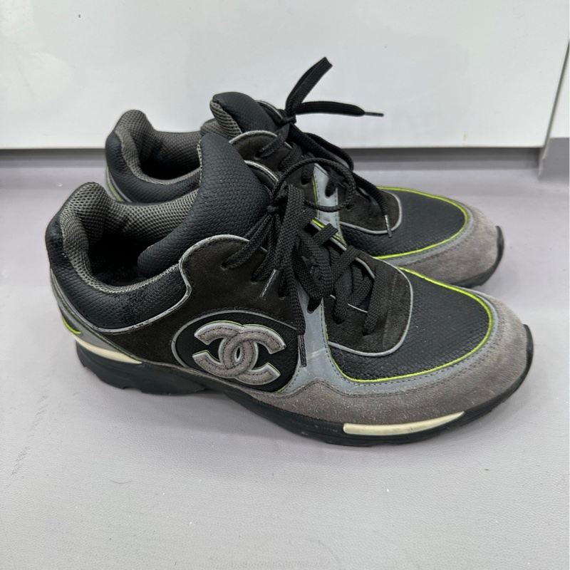 Chanel 香奈兒黑灰logo經典雙C運動鞋 39.5-1