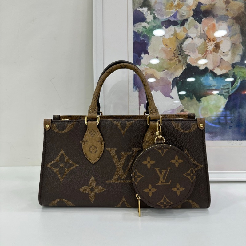 LV路易威登橫版onthego 托特包背法多樣 閒置 有購證-1