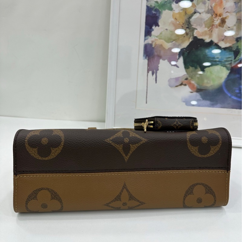 LV路易威登橫版onthego 托特包背法多樣 閒置 有購證-5