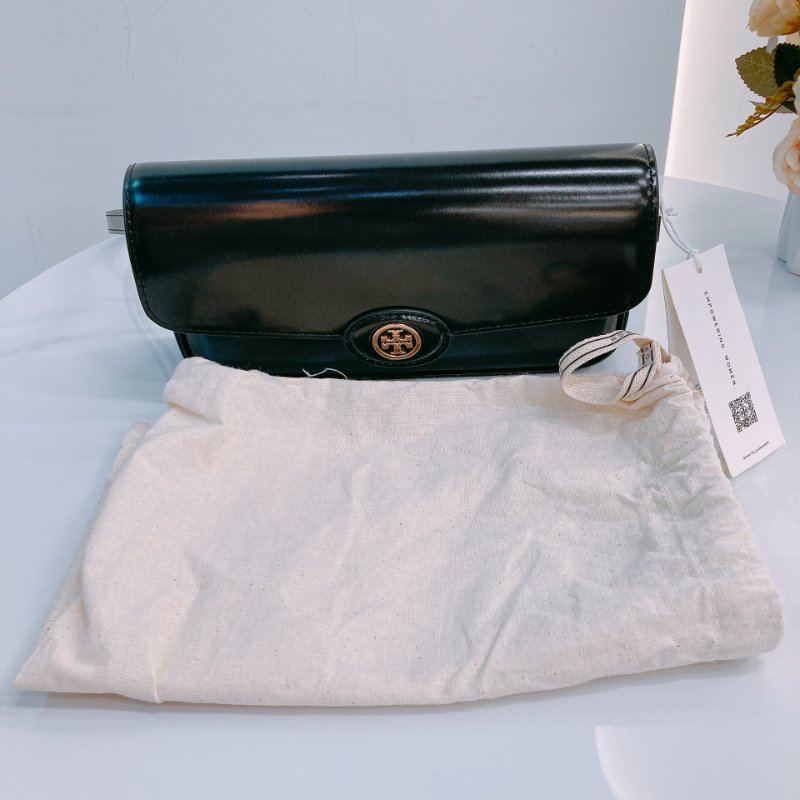 MS0630 Tory Burch 湯麗柏琦 長方形包 腋下 斜背 光滑牛皮 黑色 金扣 Robinson Spazzolato Rectangular Shoulder Bag Smooth Calfskin Black x GHW-16