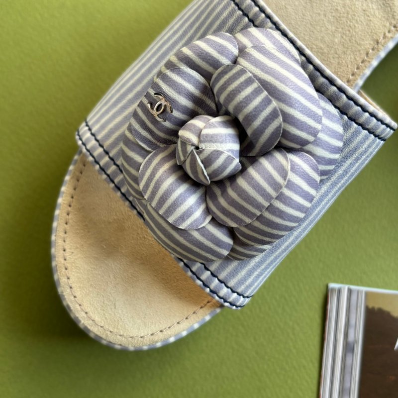38號 ::CHANEL:: Cloth Mules & Clogs 香奈兒 春夏藍白線條 山茶花穆木屐拖鞋-3