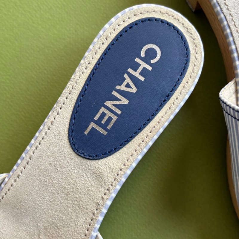 38號 ::CHANEL:: Cloth Mules & Clogs 香奈兒 春夏藍白線條 山茶花穆木屐拖鞋-5