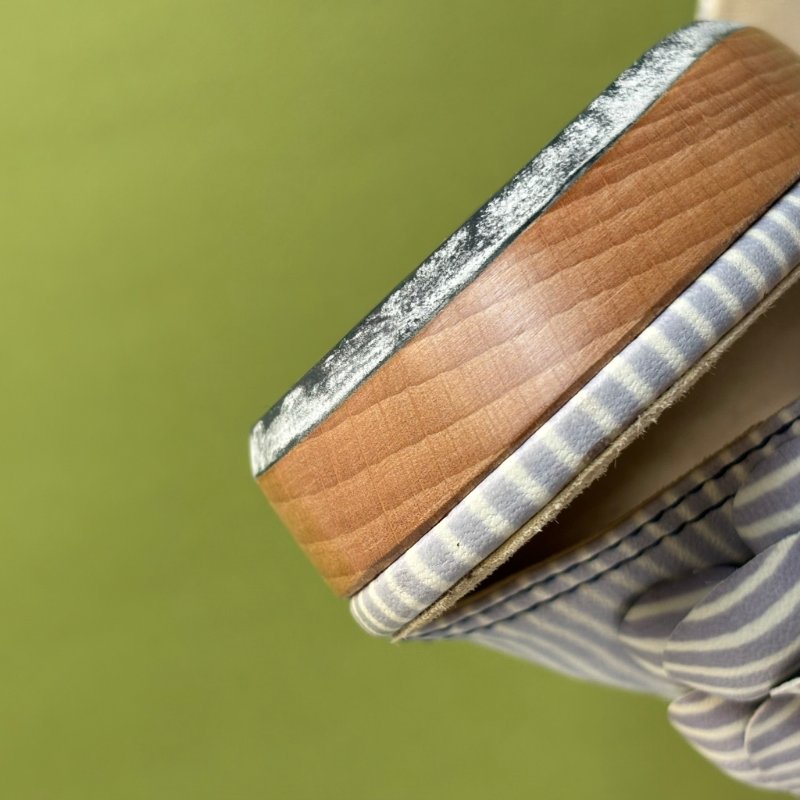 38號 ::CHANEL:: Cloth Mules & Clogs 香奈兒 春夏藍白線條 山茶花穆木屐拖鞋-19