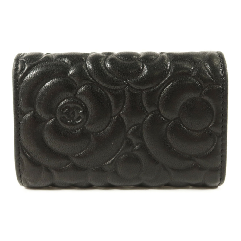 CHANEL 牛皮皮革Camellia Embossed Key Pouch鎖匙包-1