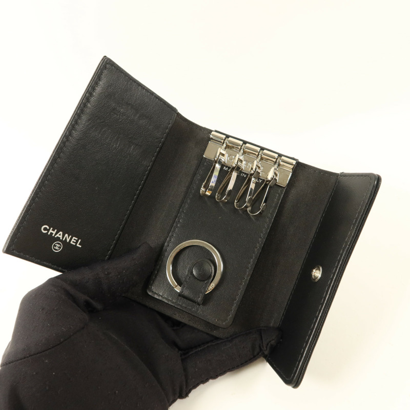 CHANEL 牛皮皮革Camellia Embossed Key Pouch鎖匙包-4