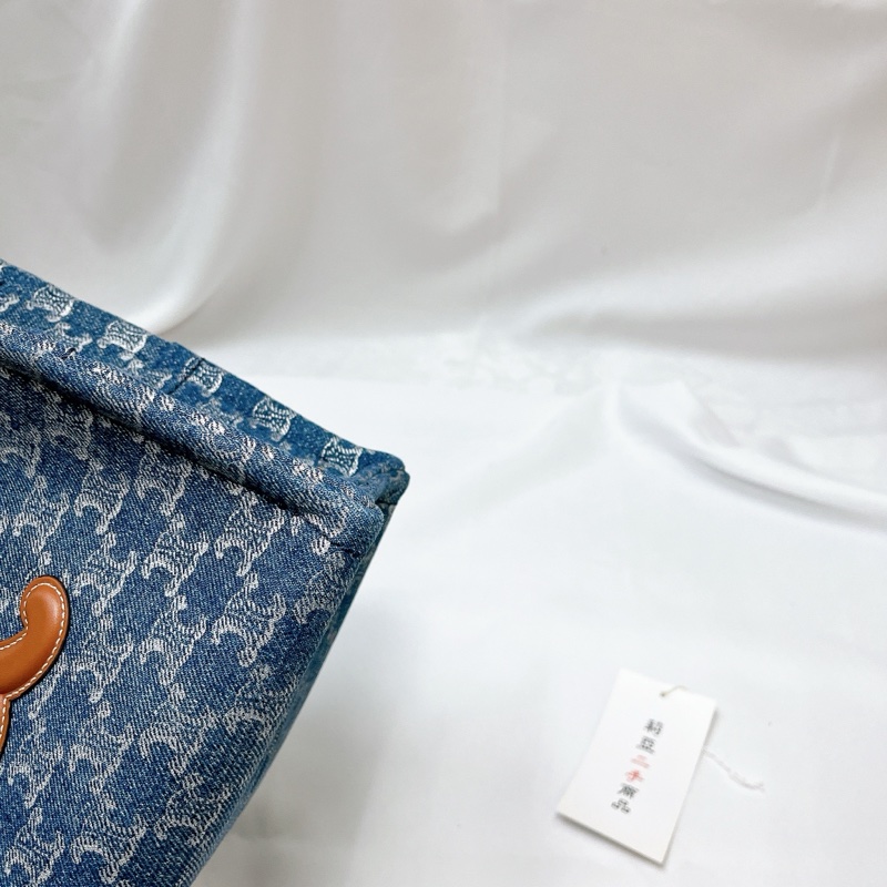莉亞精品♡ Celine 牛仔老花手提斜背包 二手美品-13