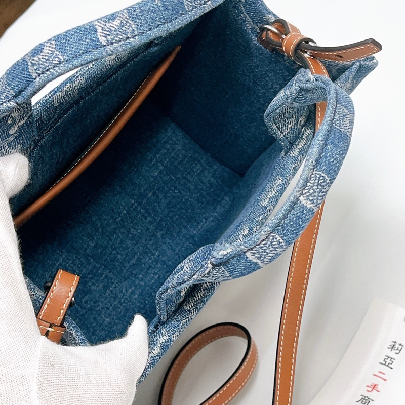 莉亞精品♡ Celine 牛仔老花手提斜背包 二手美品-16