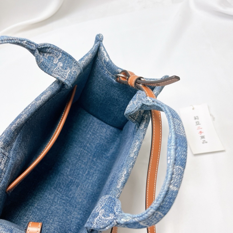 莉亞精品♡ Celine 牛仔老花手提斜背包 二手美品-17