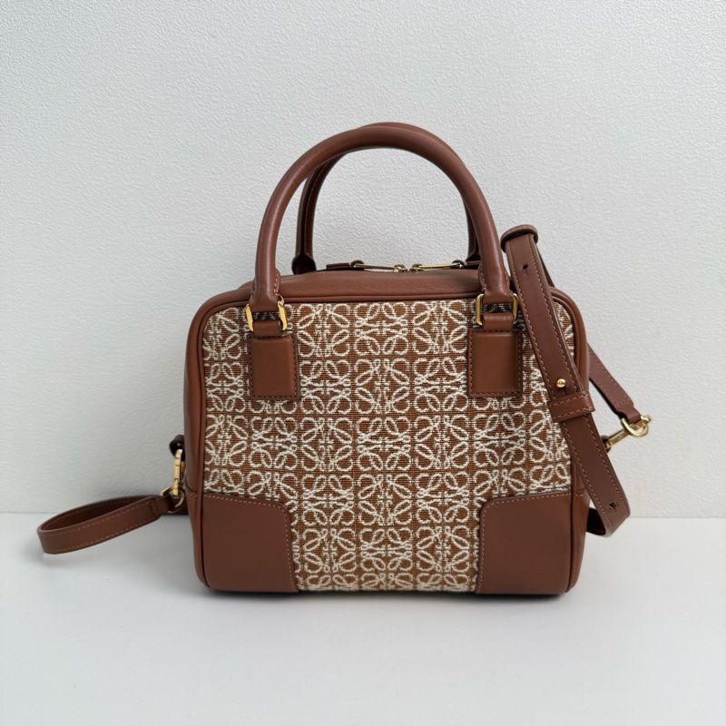 羅意威/Loewe 棕色提花斜挎包 金扣-2