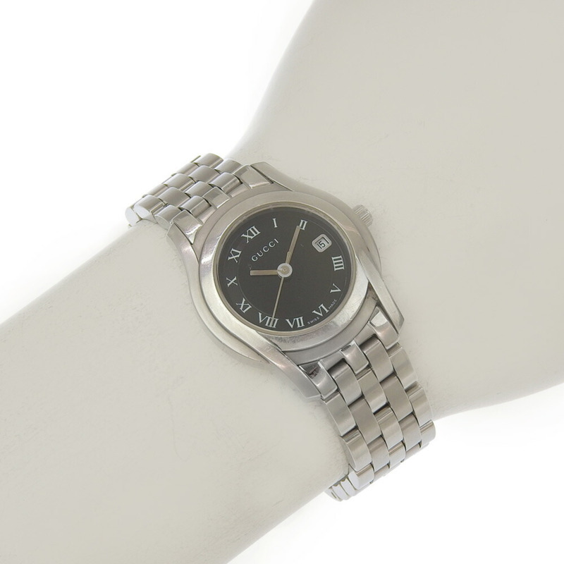 Gucci 5500L 黑色錶盤不鏽鋼石英腕錶,錶徑約 26 毫米,女士日期顯示-6
