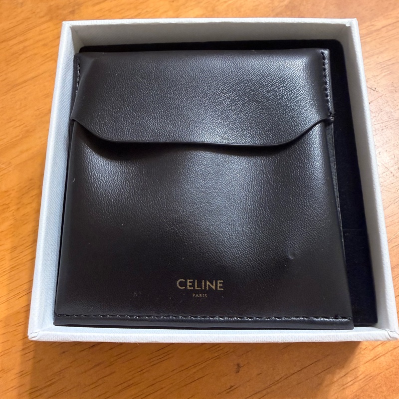 【Celine】絕版字母黃銅耳釘（單支）-2