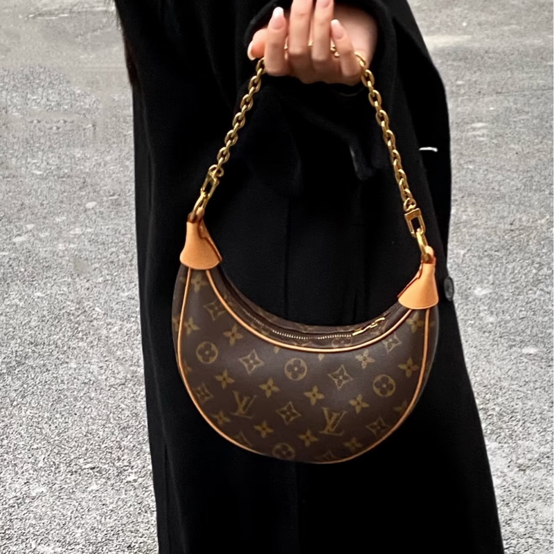 #LOUIS VUITTON路易威登老花LOOP芯片款月亮包🐞附肩帶-0
