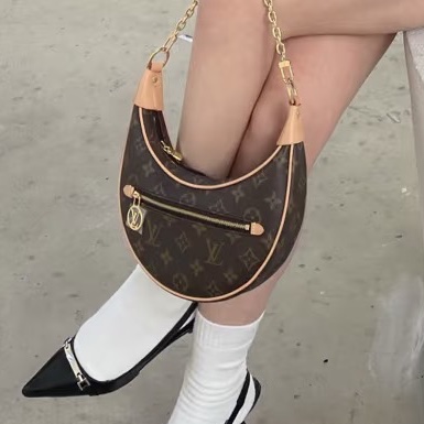 #LOUIS VUITTON路易威登老花LOOP芯片款月亮包🐞附肩帶-4