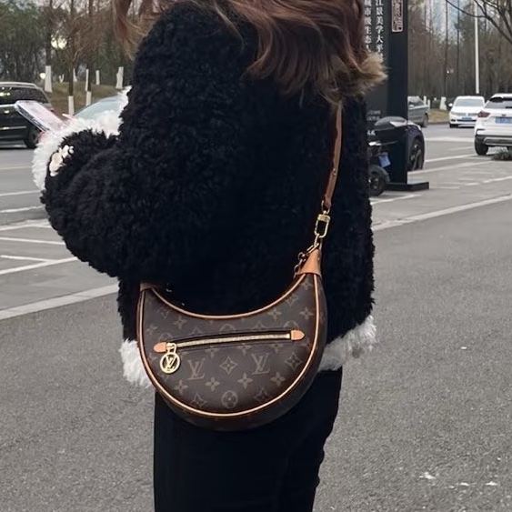 #LOUIS VUITTON路易威登老花LOOP芯片款月亮包🐞附肩帶-5