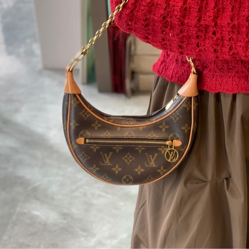 #LOUIS VUITTON路易威登老花LOOP芯片款月亮包🐞附肩帶-24