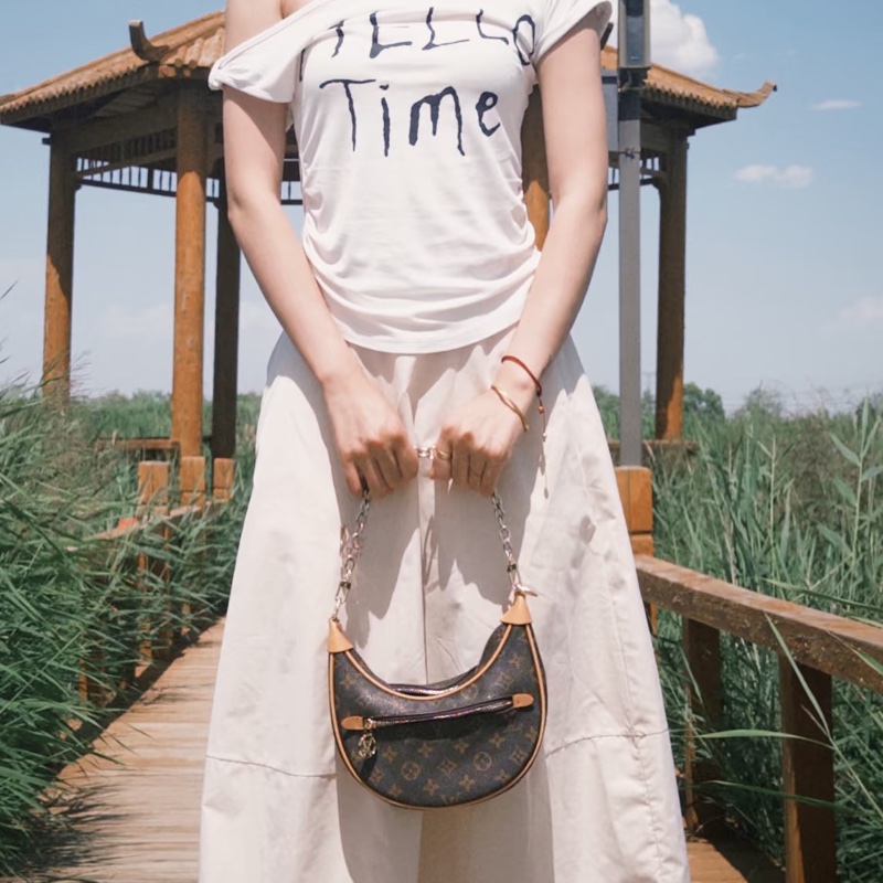 #LOUIS VUITTON路易威登老花LOOP芯片款月亮包🐞附肩帶-29