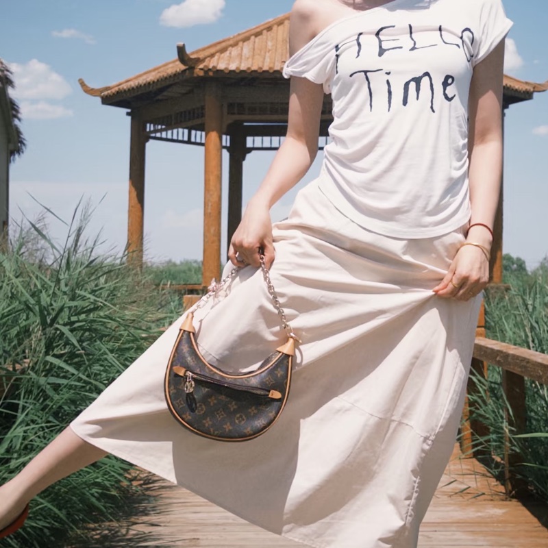 #LOUIS VUITTON路易威登老花LOOP芯片款月亮包🐞附肩帶-31