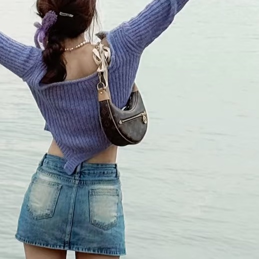 #LOUIS VUITTON路易威登老花LOOP芯片款月亮包🐞附肩帶-35