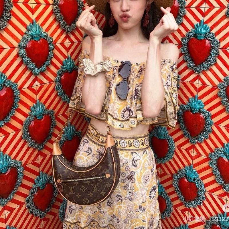 #LOUIS VUITTON路易威登老花LOOP芯片款月亮包🐞附肩帶-39