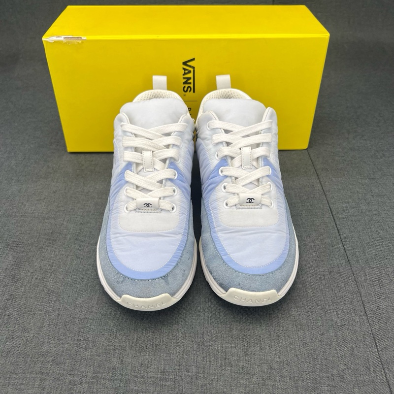 Chanel香奈兒 雙C 白藍休閒鞋 36.5 碼-1