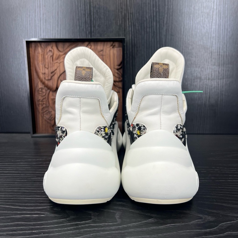 Louis Vuitton路易威登 archlight 白黑毛 38.5 碼-2