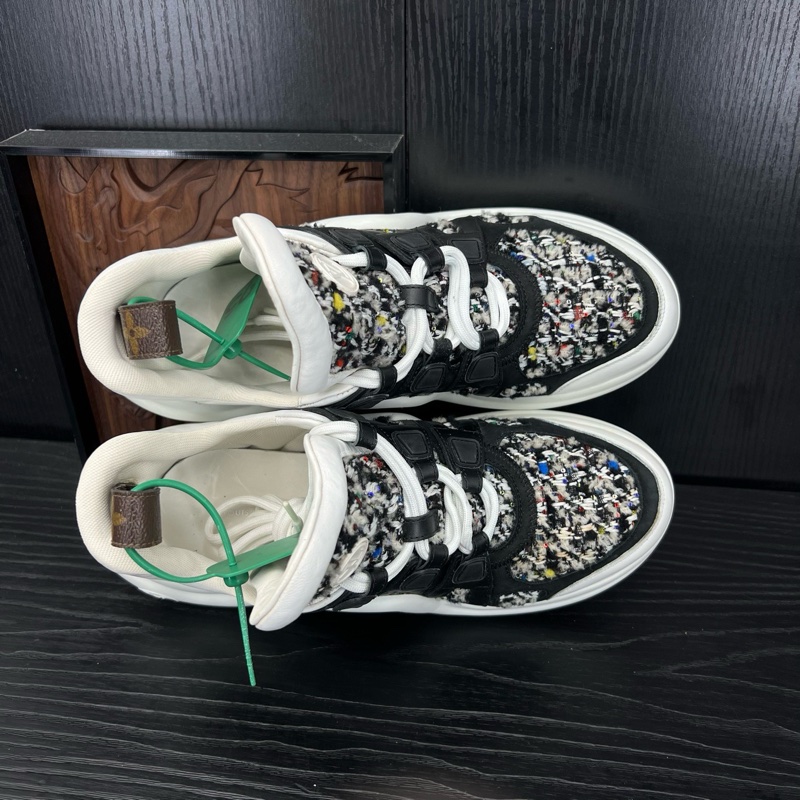 Louis Vuitton路易威登 archlight 白黑毛 38.5 碼-4