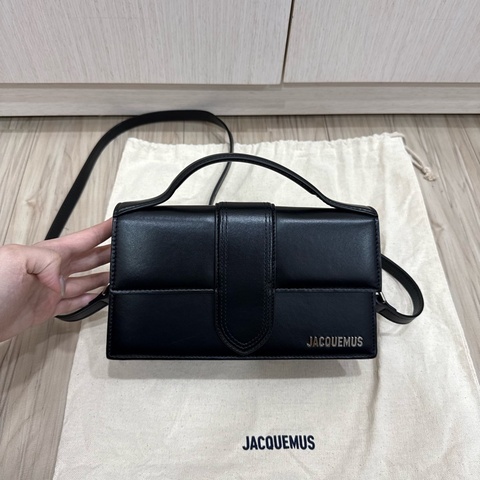 JACQUEMUS Crossbody flap bag