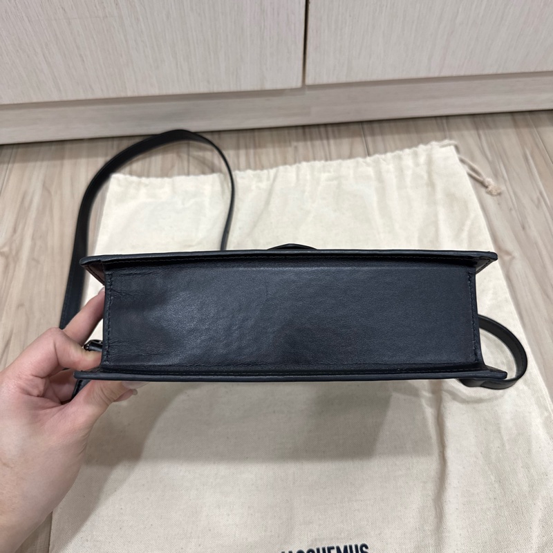 JACQUEMUS Crossbody flap bag-1
