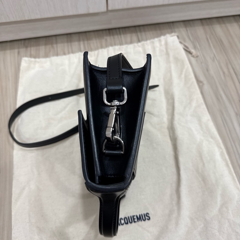 JACQUEMUS Crossbody flap bag-3