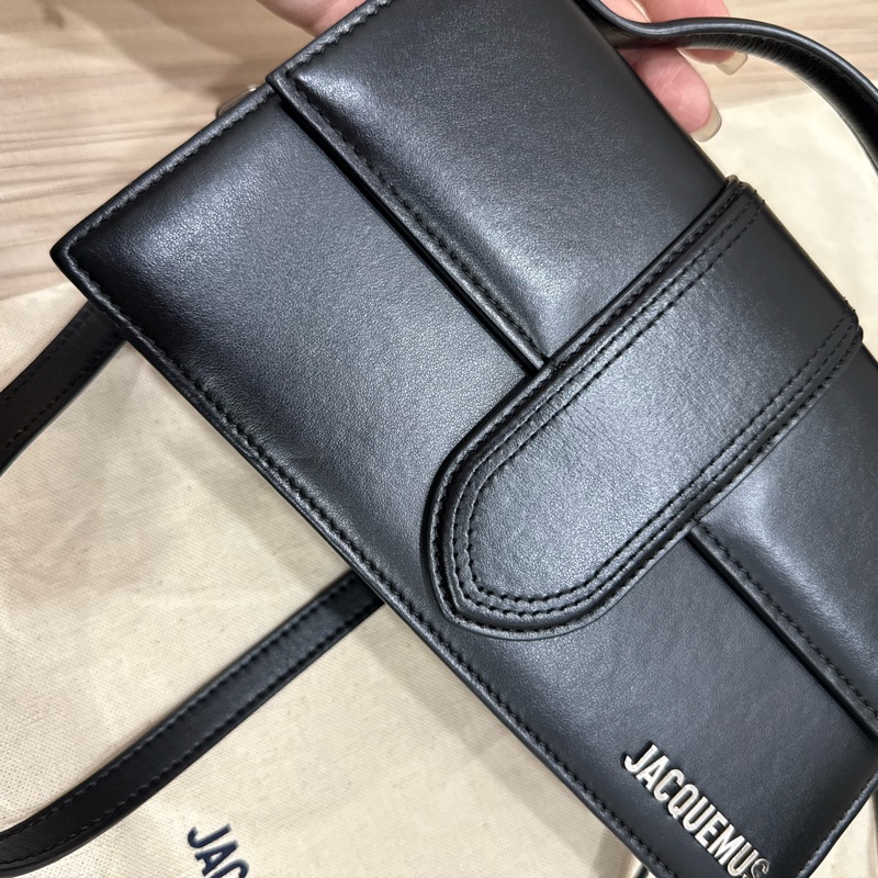 JACQUEMUS Crossbody flap bag-16