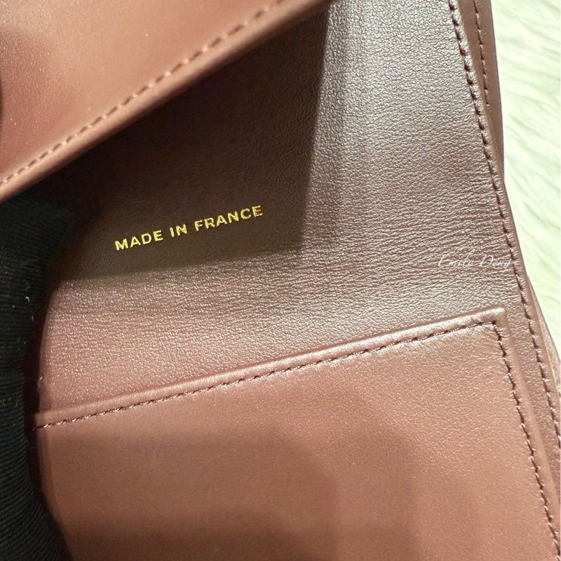 Chanel 黑色荔枝牛皮三折短夾-4