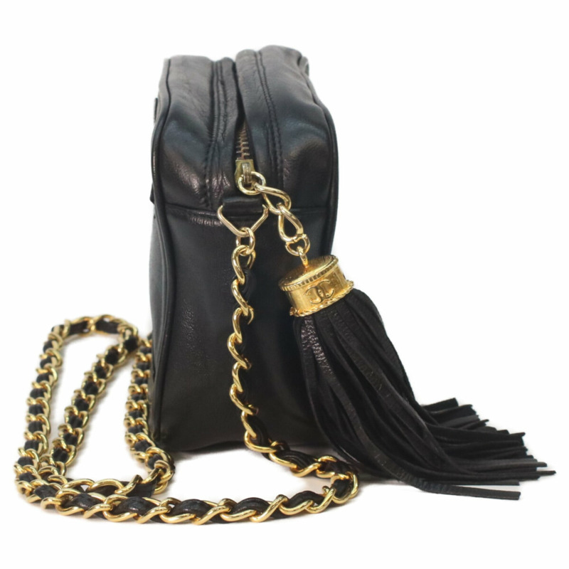 香奈兒黑色小羊皮迷你肩背包，搭配金色五金配件、Coco標誌和流蘇 - 女士-1