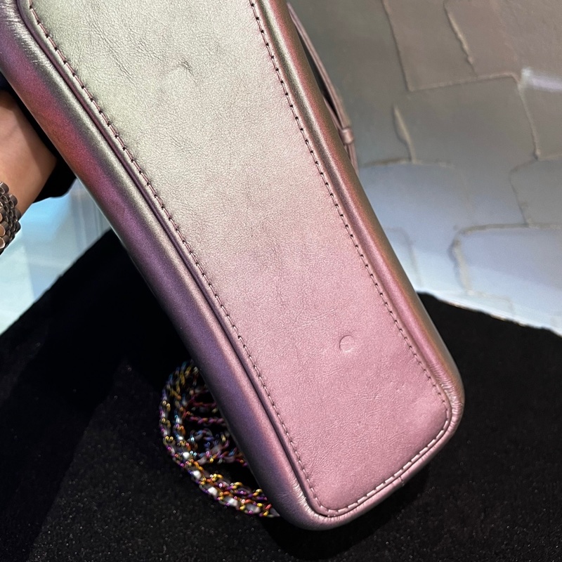 【96新 ✨ 全網最低價!】 Chanel香奈兒 限量款 人魚🧜🏻♀️ 紫色幻彩 流浪包 中號 牛皮(下單前先詢問庫存❗️)-9