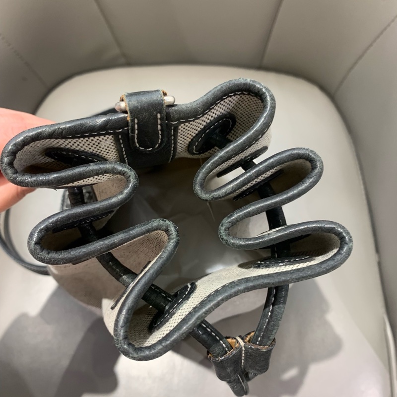 【95新 ✨ 全網最低價!】 愛馬仕 Hermes 刺繡熊貓斜挎包 水桶包(下單前先詢問庫存❗️❗️)-4