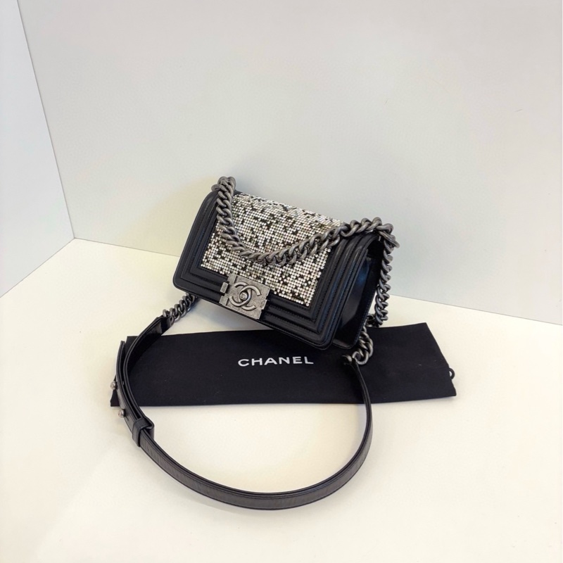 ✨Chanel Leboy限量滿鑽銀扣 小號💎-4