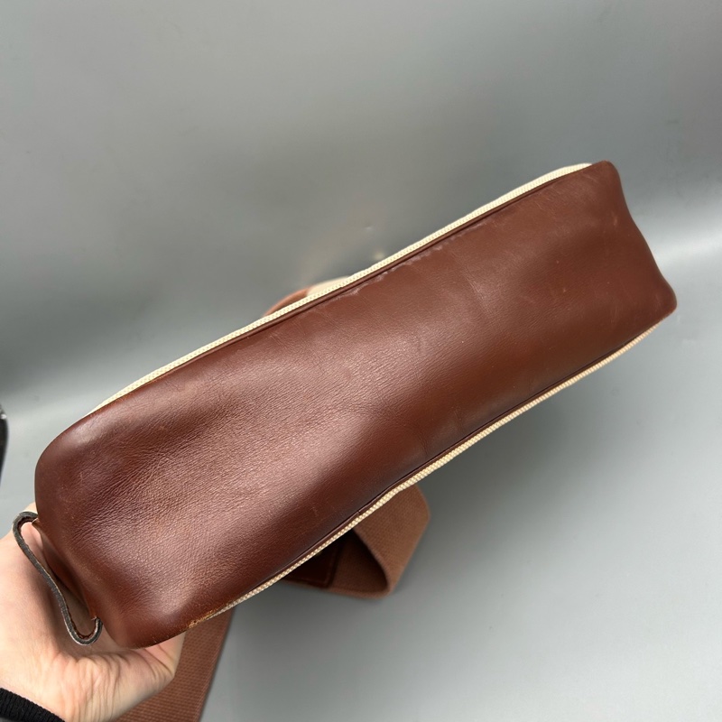 【90新 ✨ 全網最低價!】 中古Hermes愛馬仕 單肩包 斜挎包 金扣 經典款式 帆布拼牛皮 (下單前先詢問庫存❗️❗️)-5