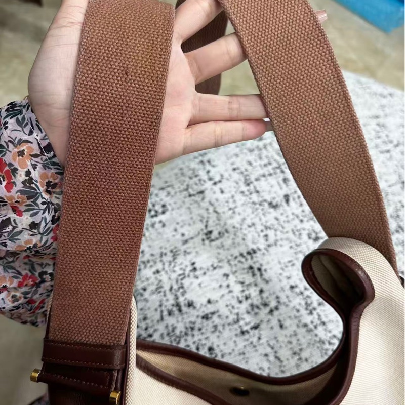 【90新 ✨ 全網最低價!】 中古Hermes愛馬仕 單肩包 斜挎包 金扣 經典款式 帆布拼牛皮 (下單前先詢問庫存❗️❗️)-18