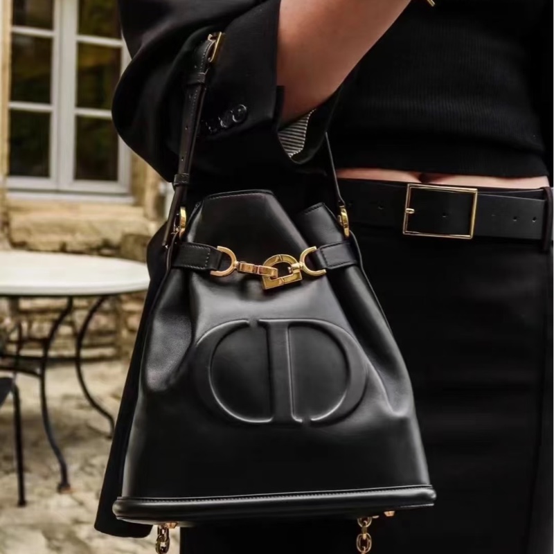 ✨Dior 黑金牛皮水桶包 C’est系列 98新🖤-1