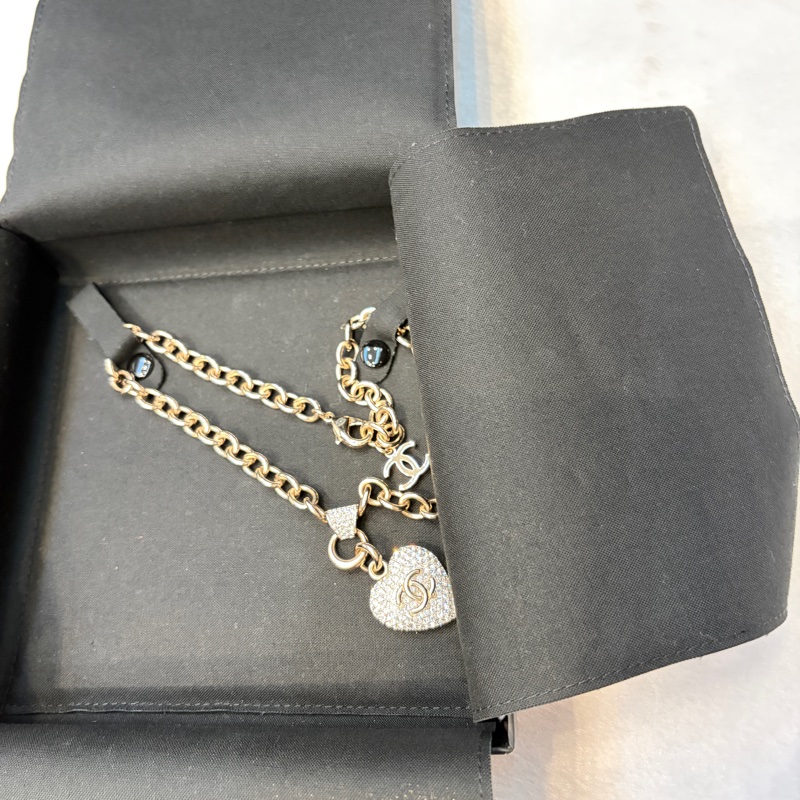 Chanel 滿鑽項鍊-1