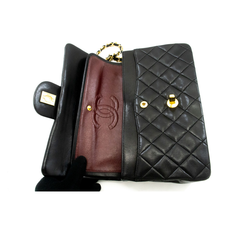 【日本直送】香奈兒經典雙蓋9吋鏈條單肩背包,黑色羊皮-10