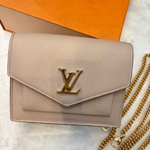 LV信封斜肩小背包 mini