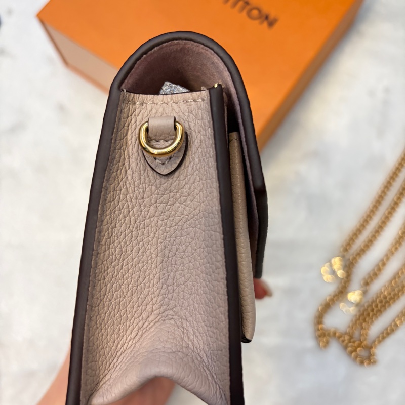 LV信封斜肩小背包 mini-3