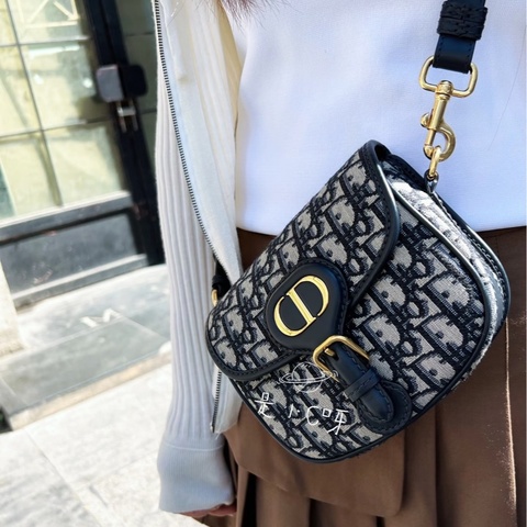 🌷DIOR迪奧經典老花帆布刺繡bobby 波比小號馬鞍包單肩斜挎包