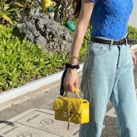 CHANEL - 芥末黃羊皮淡金釦手提把- Coco 20 cm-0